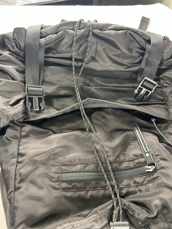 Lululemon Wanderlust Rucksack Black VERY RARE main image 11
